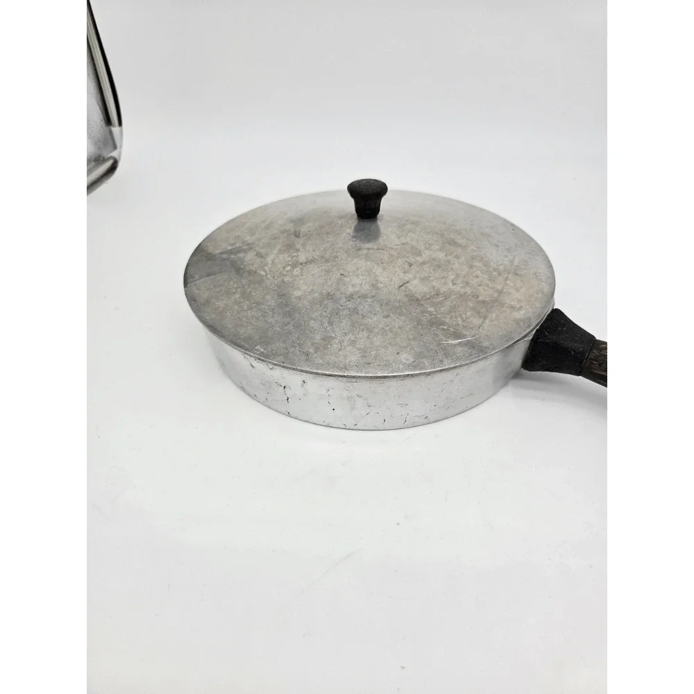 Vintage Cookware 10